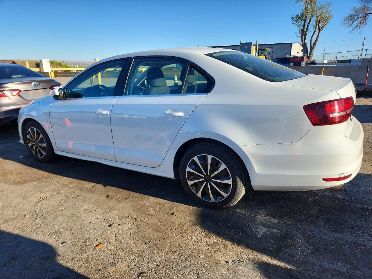 Volkswagen Jetta S