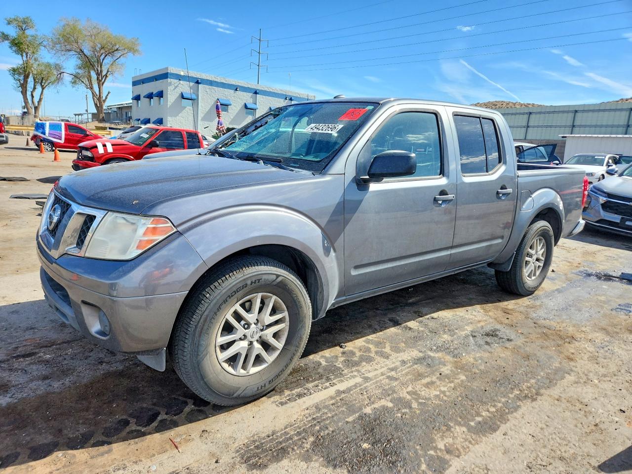 Salvage Nissan Frontier Image