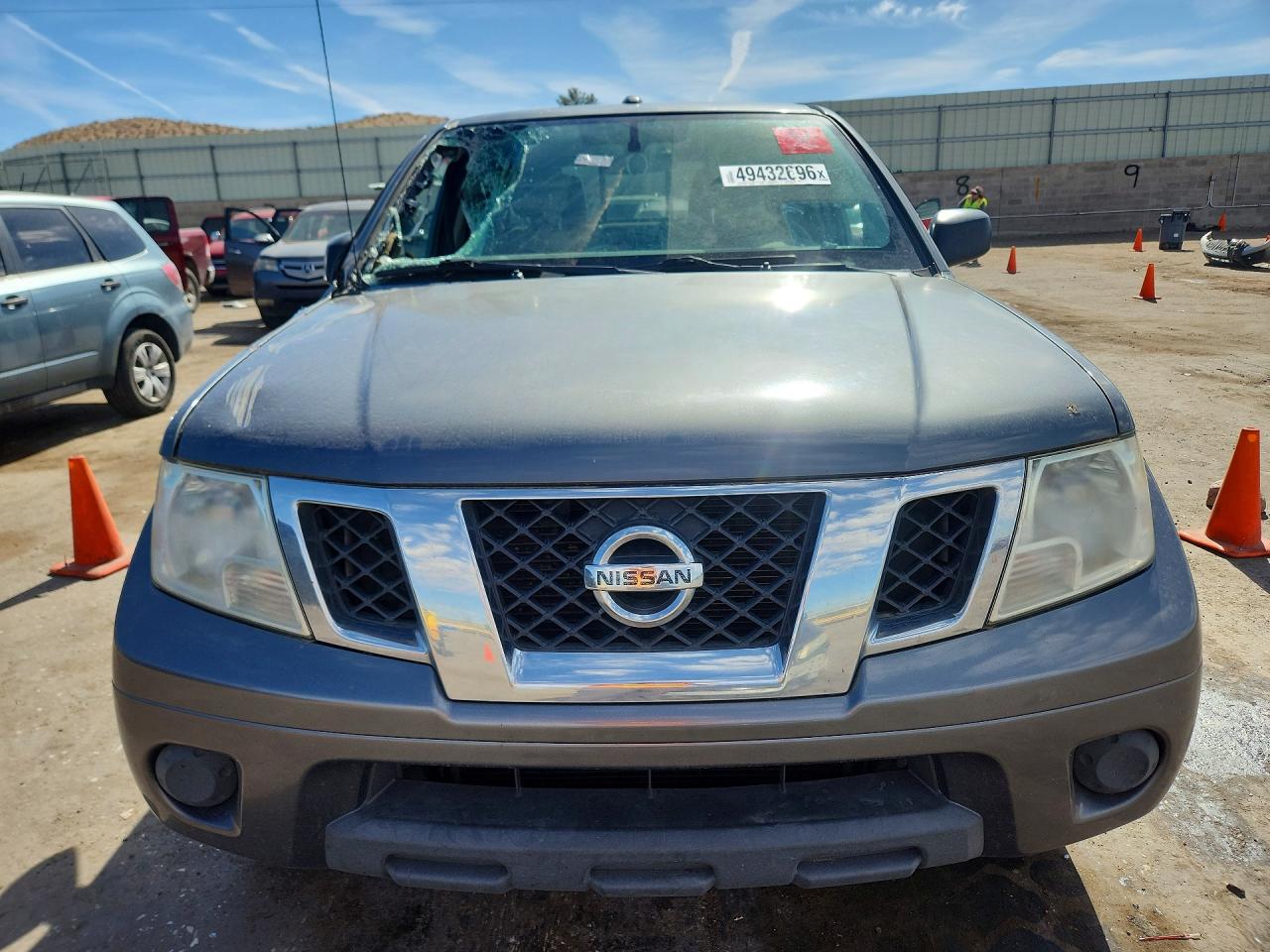 Nissan Frontier Sv