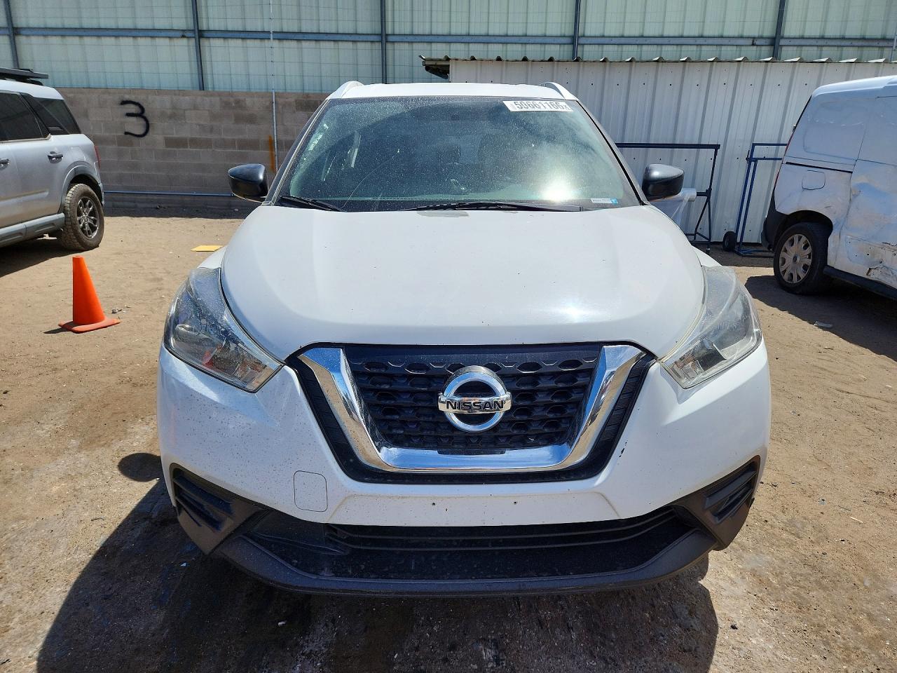 Nissan Kicks S