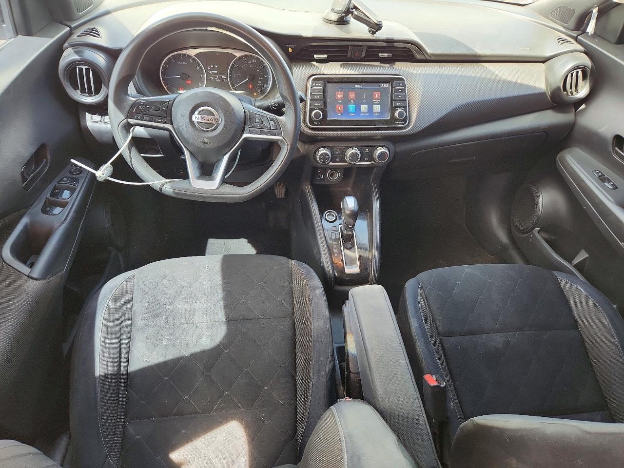 Nissan Kicks S