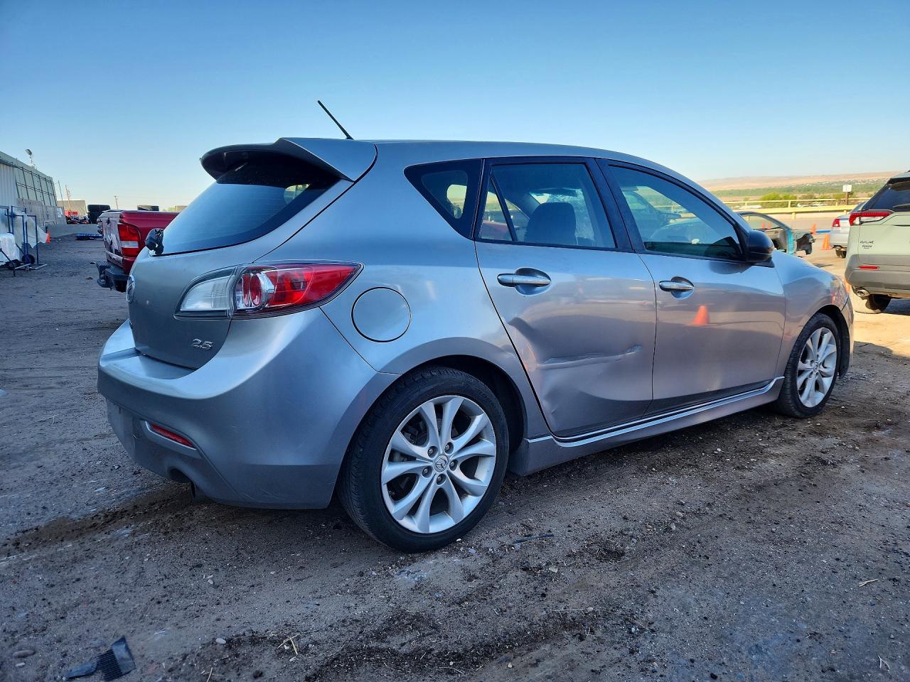 Mazda Mazda3 S