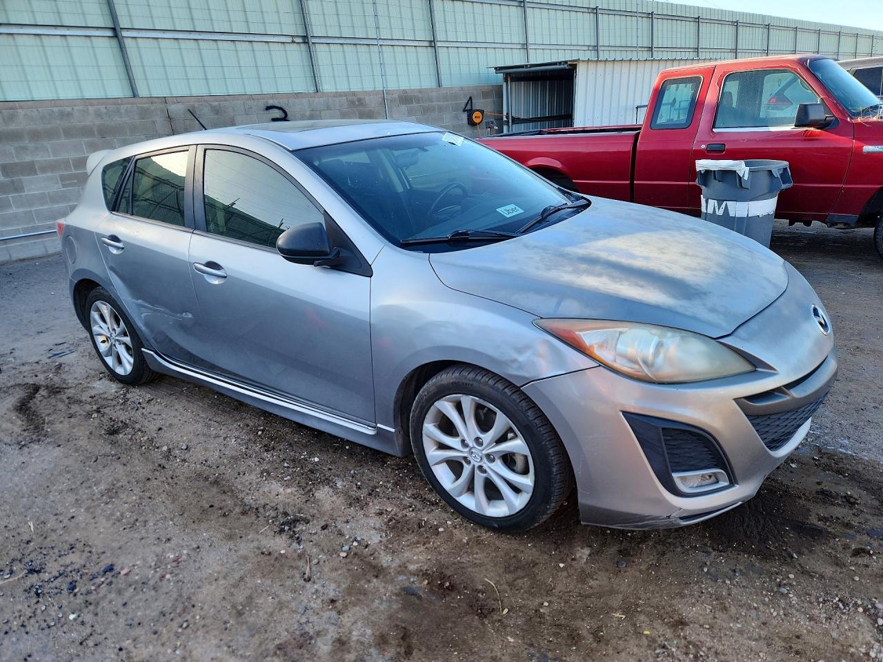 Mazda Mazda3 S