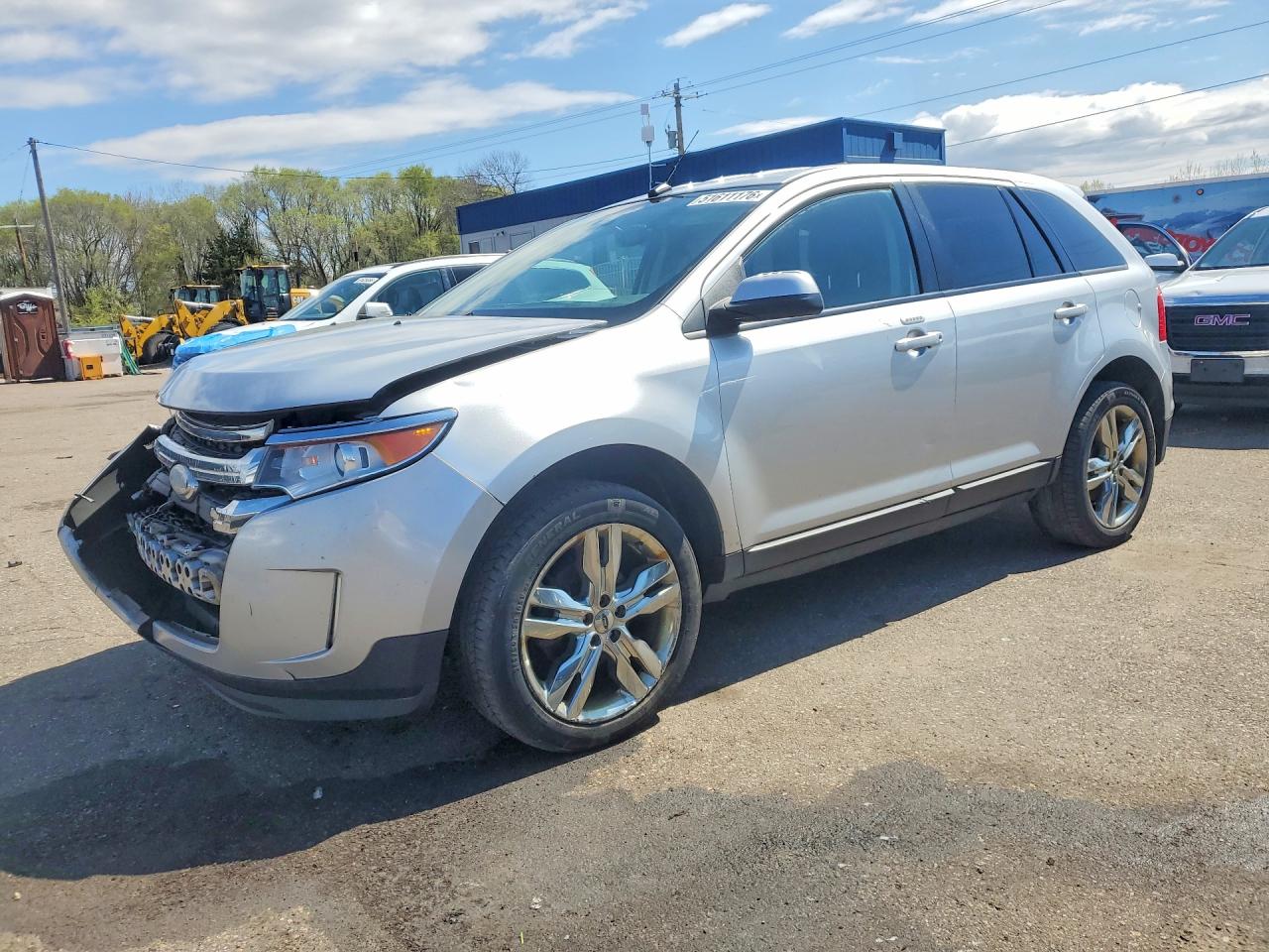Salvage Ford Edge Image