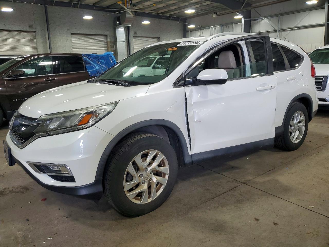 Salvage Honda Crv Image
