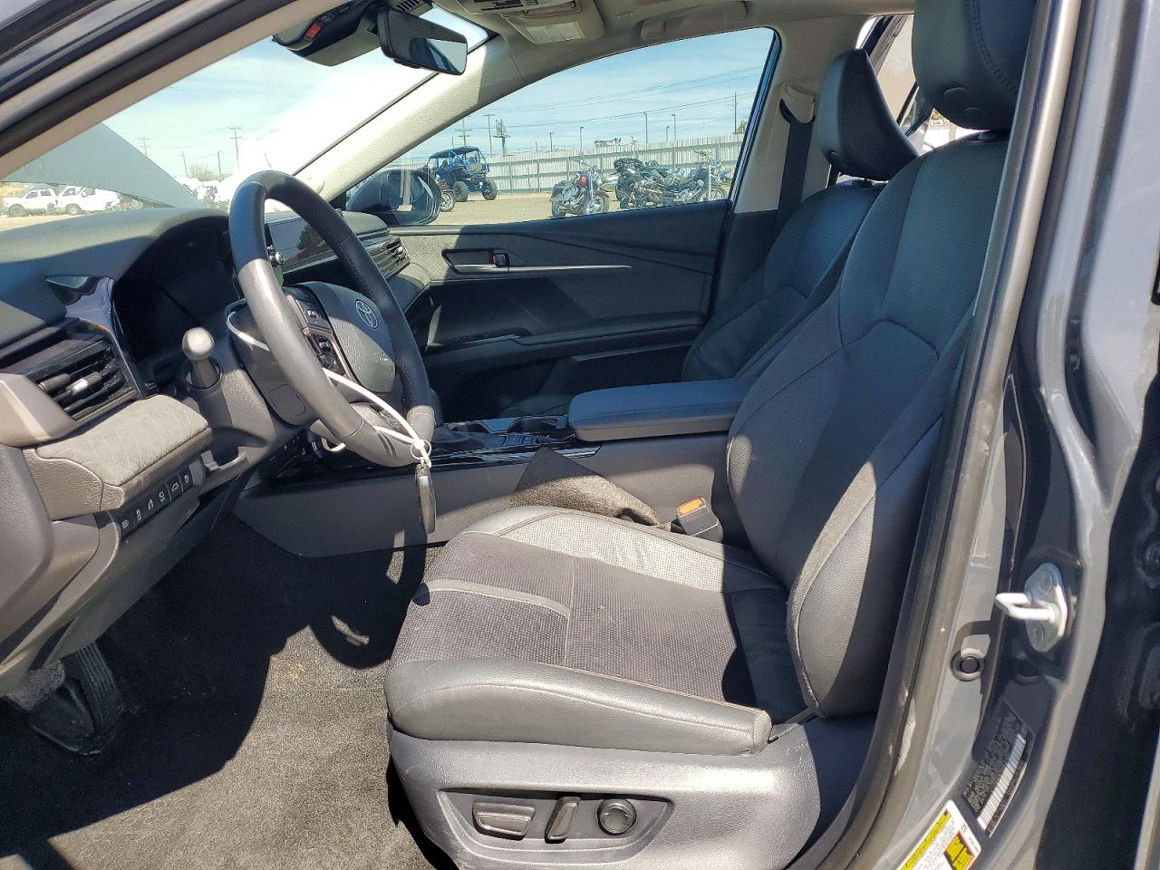 Toyota Camry Xle