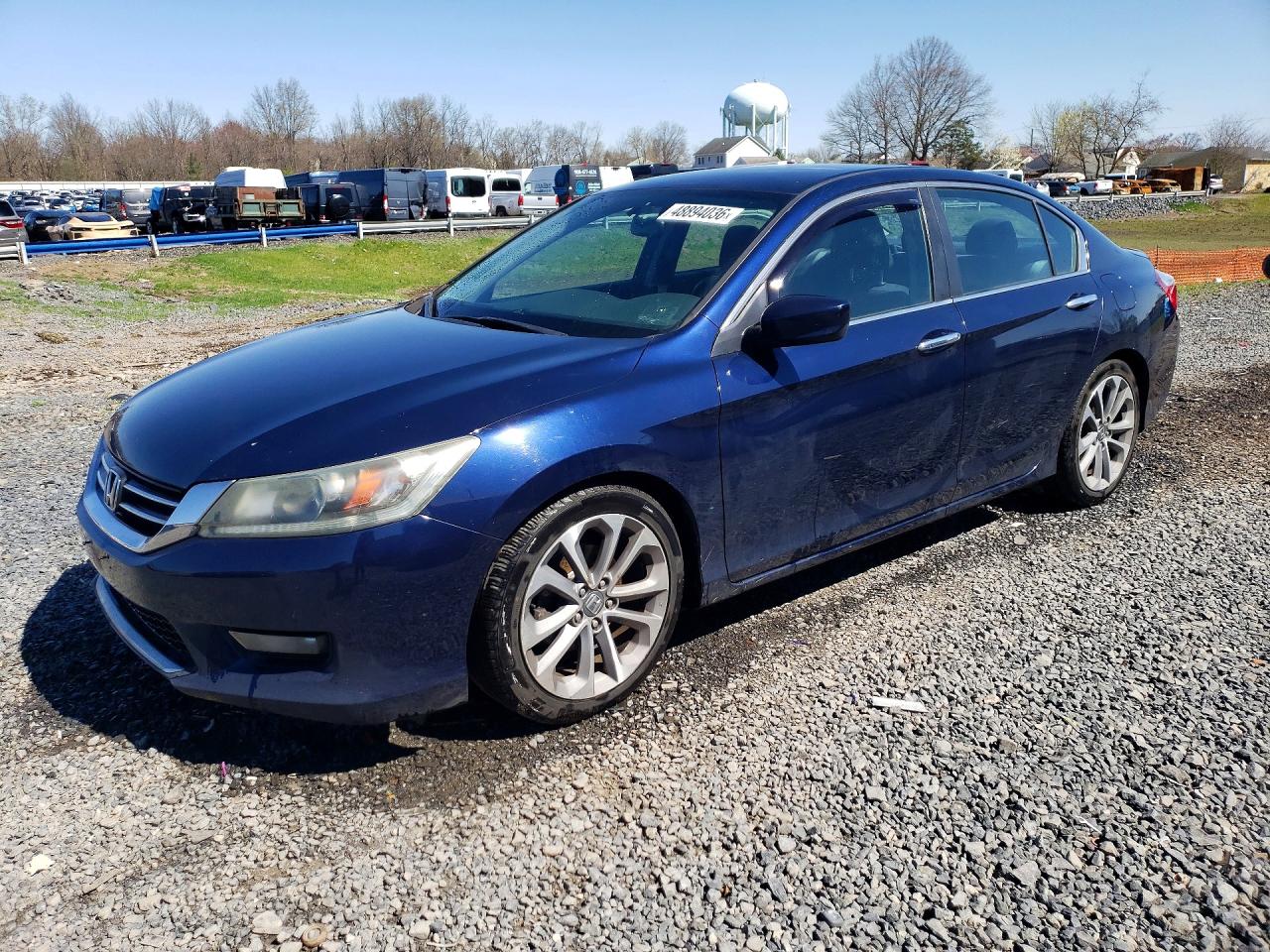 Salvage Honda Accord Image