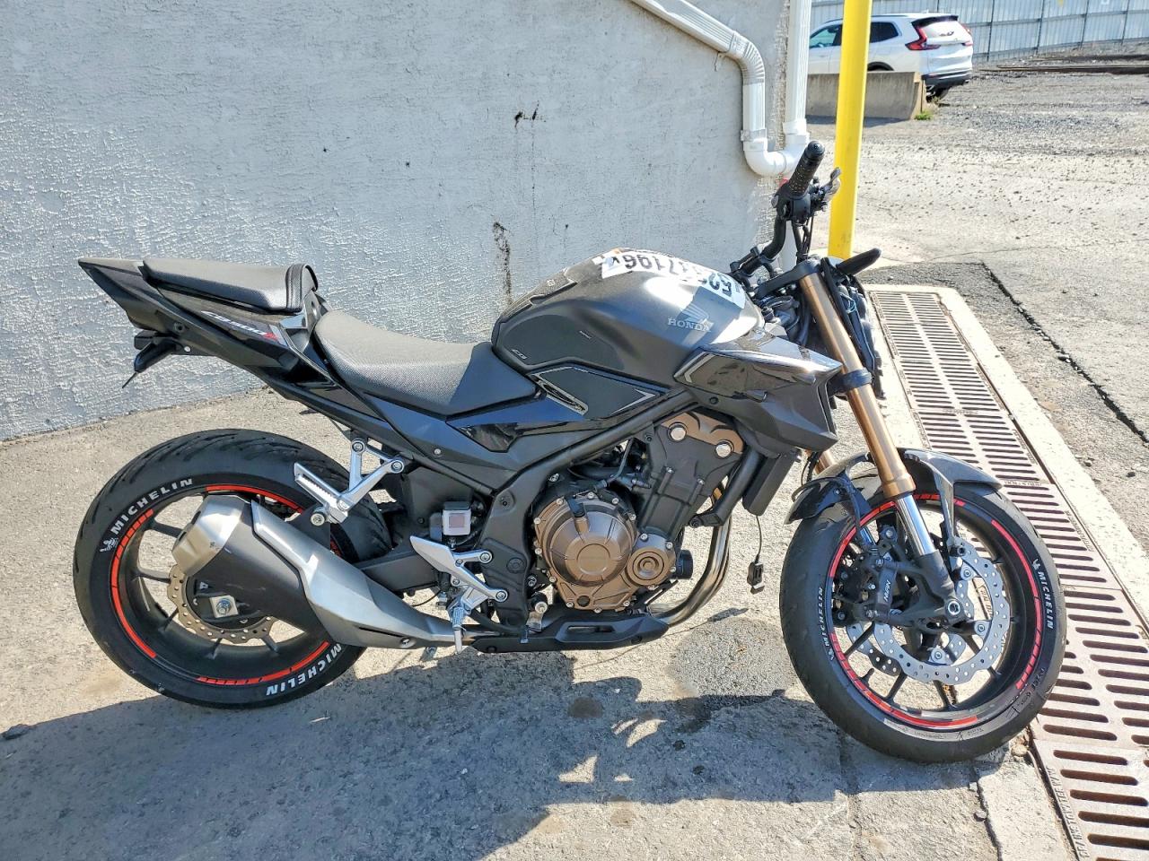 Salvage Honda Cb Cycle Image