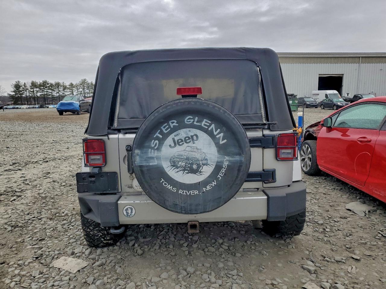 Jeep Wrangler Sahara