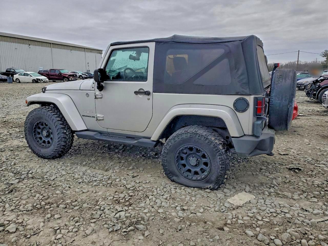 Jeep Wrangler Sahara