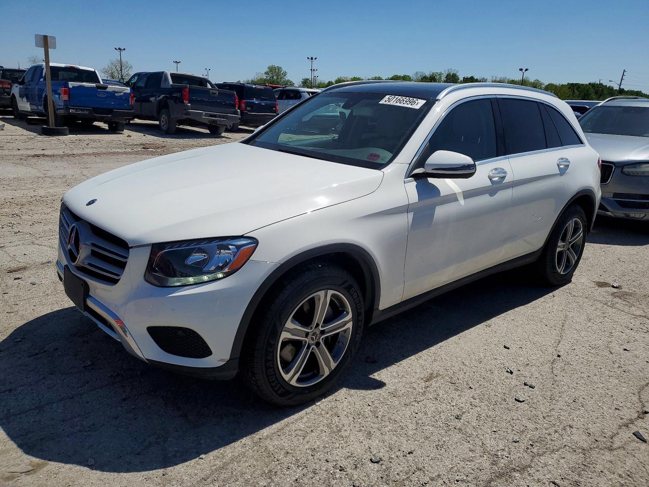 Salvage Mercedes-Benz GLC Image