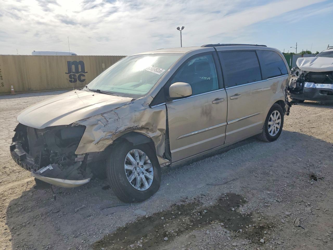 Salvage Chrysler Minivan Image