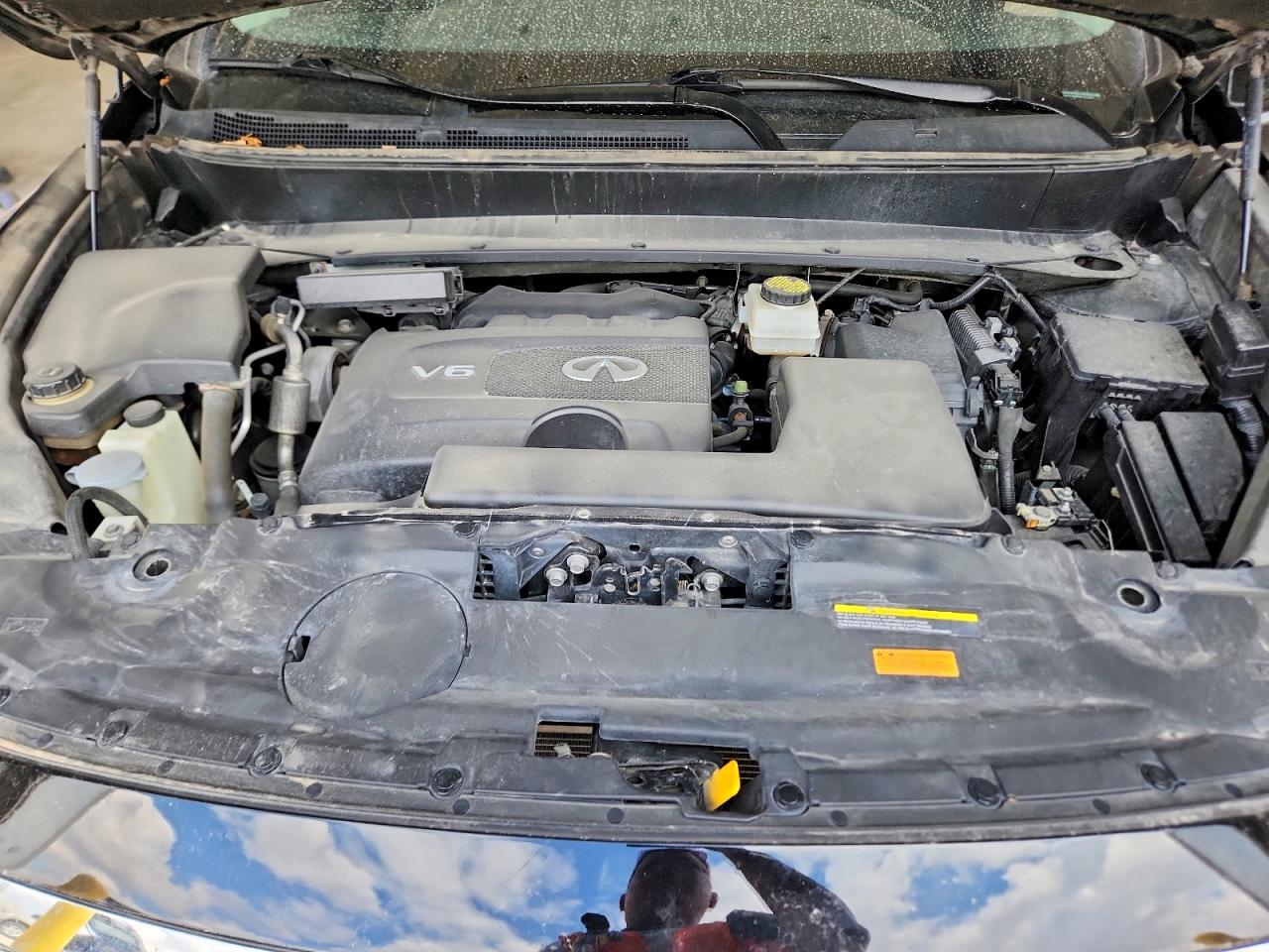 INFINITI Qx Luxe