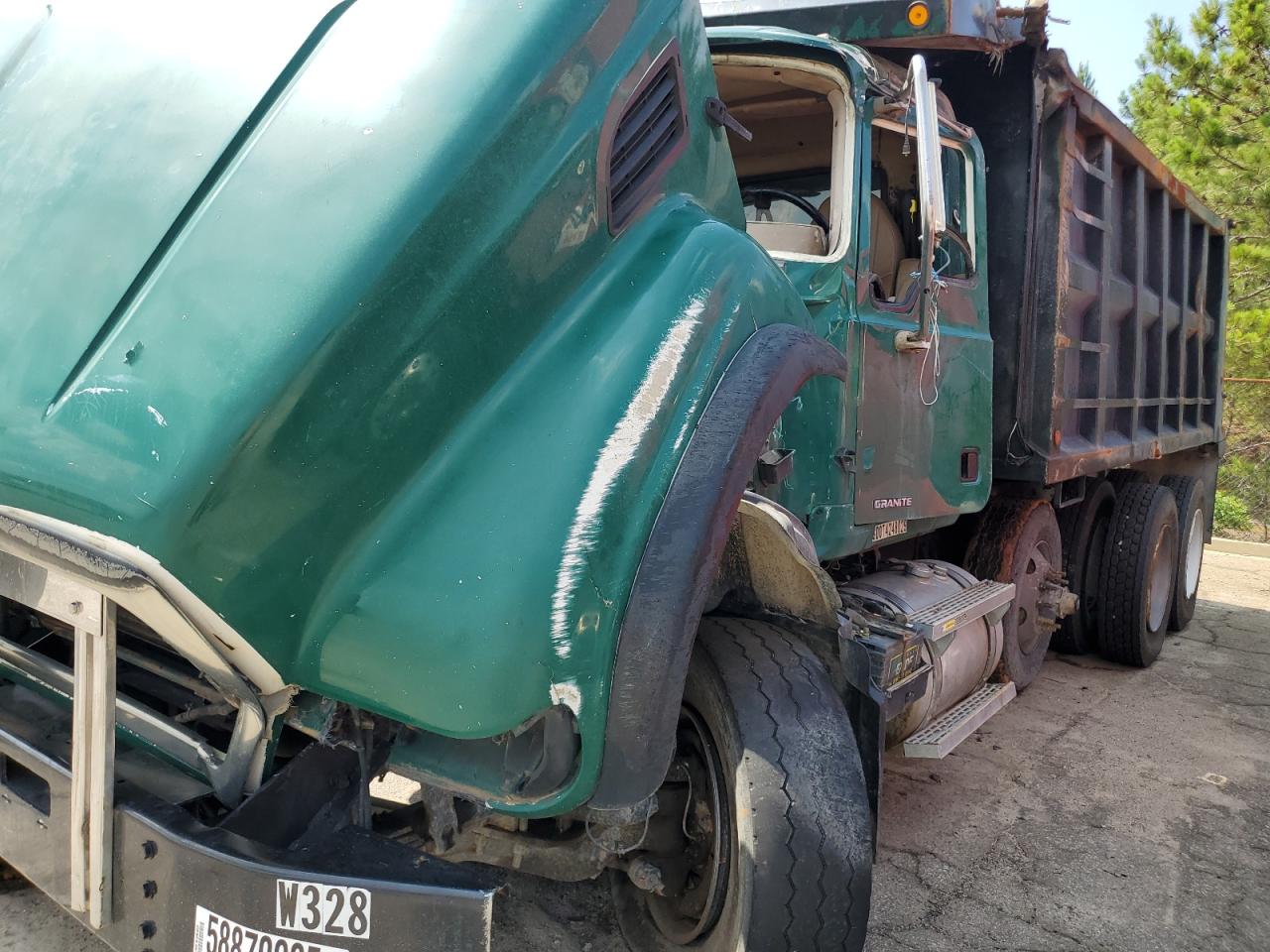 Mack Cv713