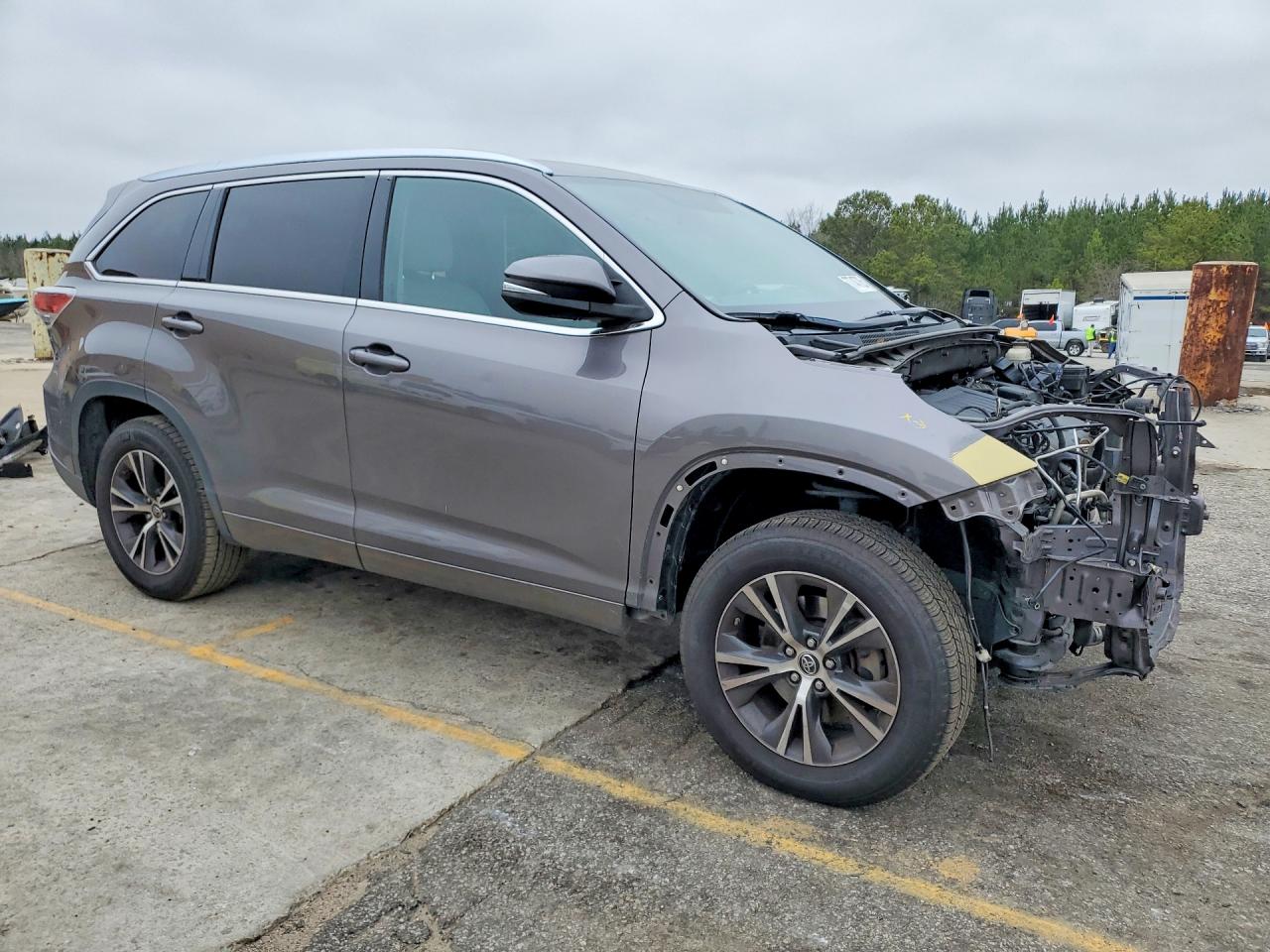 Toyota Highlander Xle