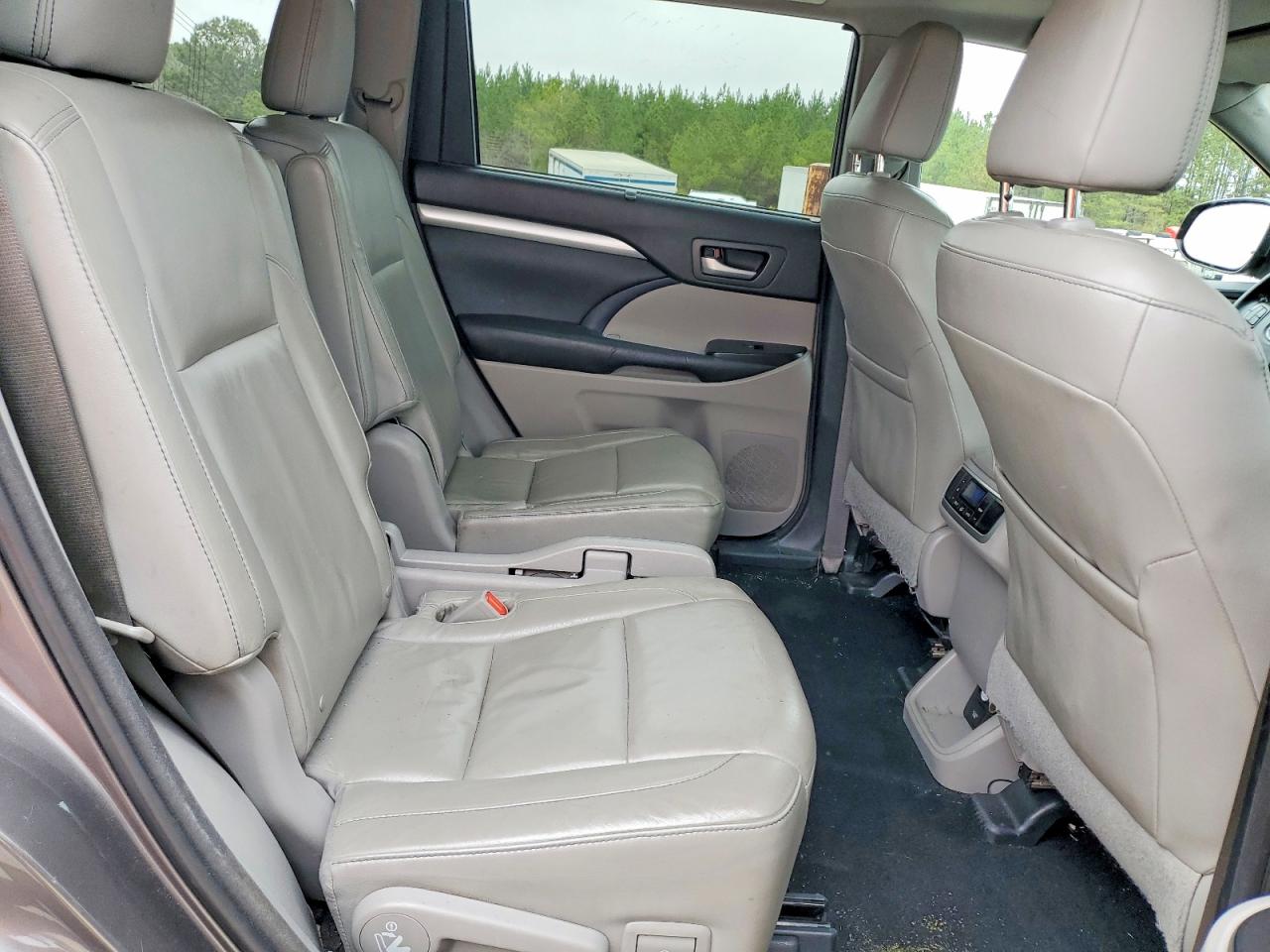 Toyota Highlander Xle