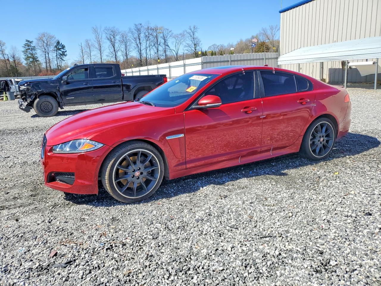 Salvage Jaguar XF Image