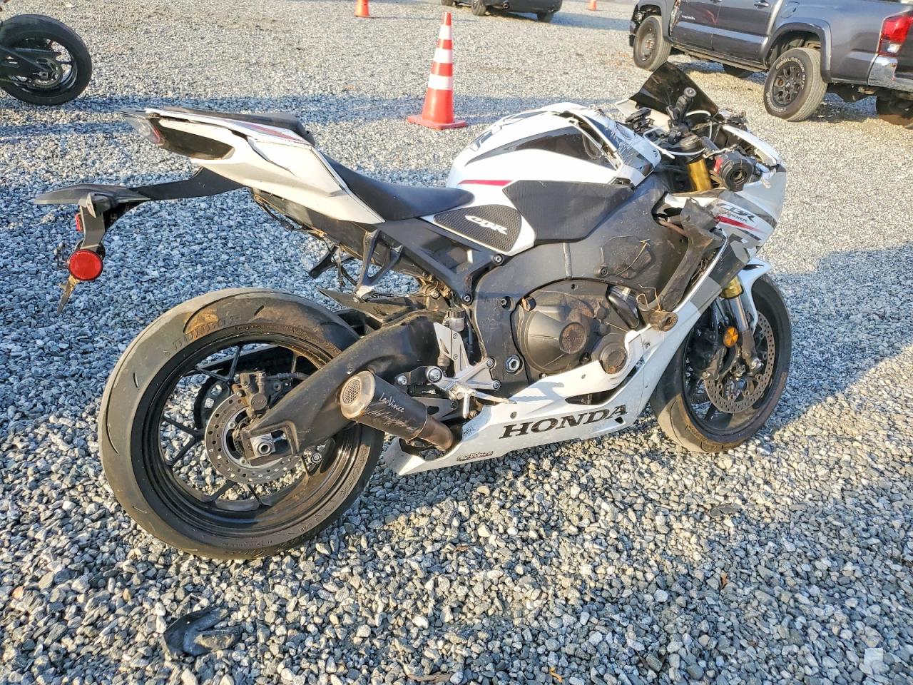 Salvage Honda Cbr Cycle Image