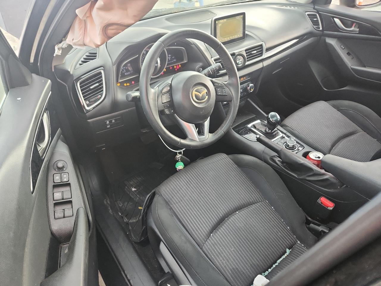 Mazda 3 Touring