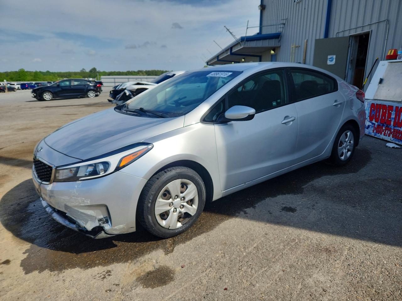 Salvage Kia Forte Image