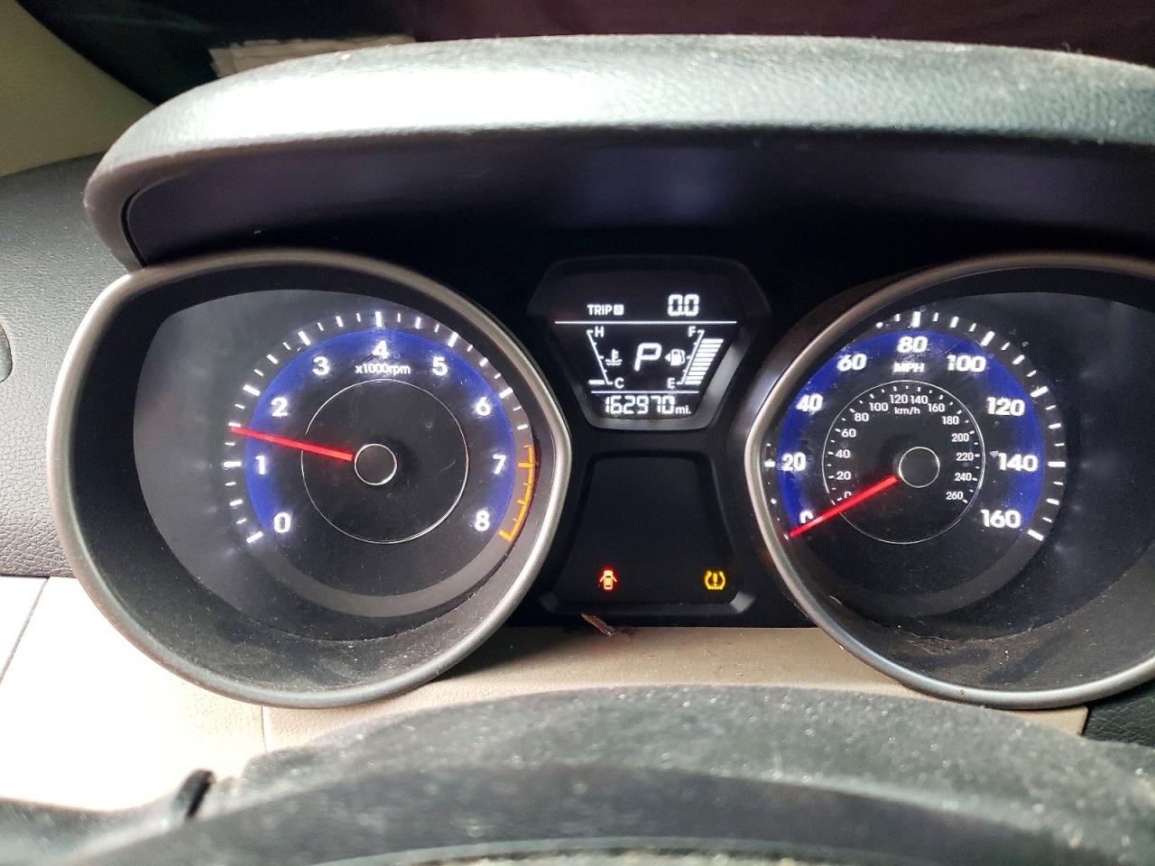 Hyundai ELANTRA Se