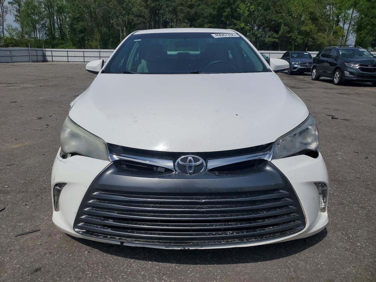 Toyota Camry Le