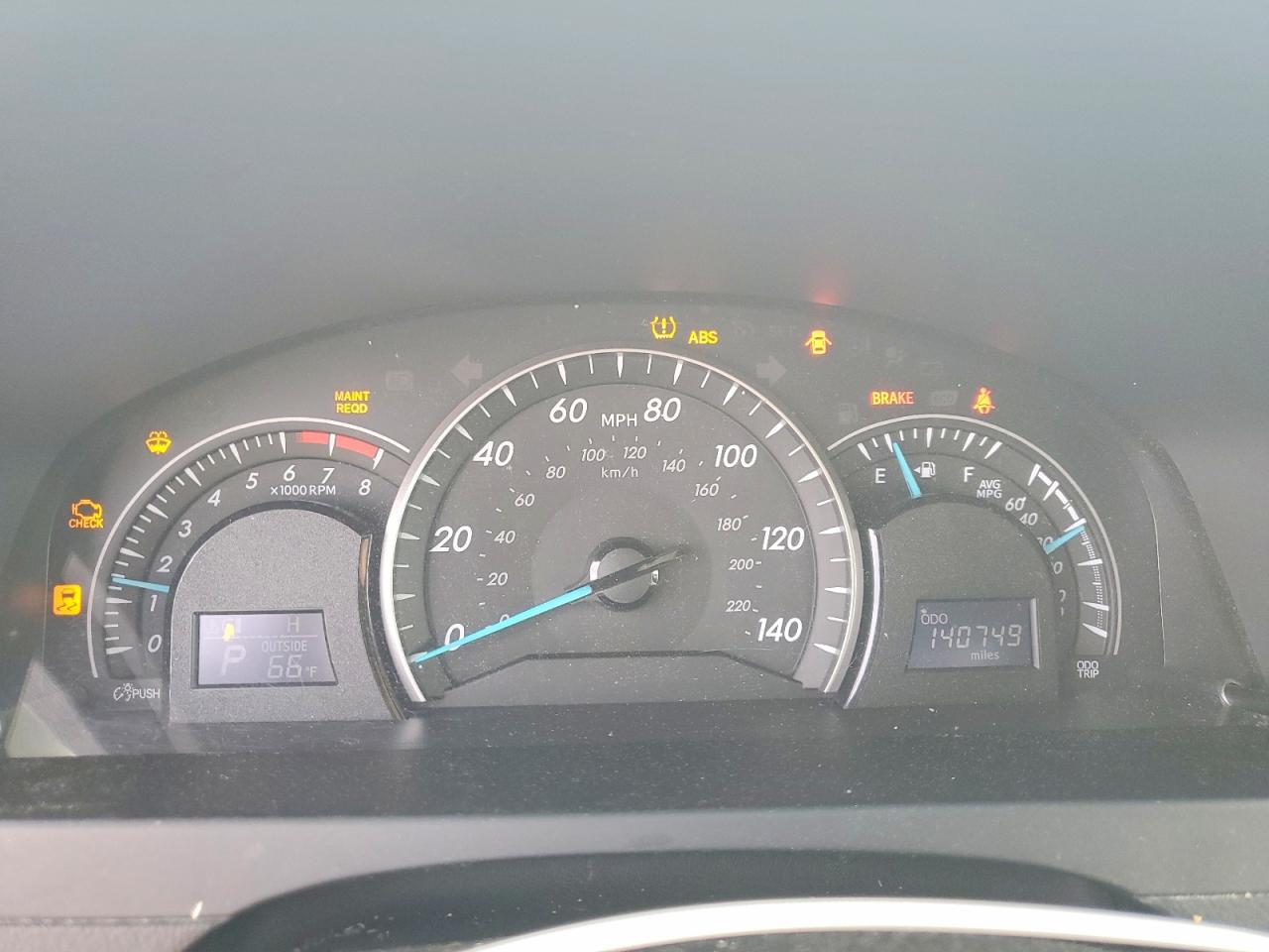 Toyota Camry Le