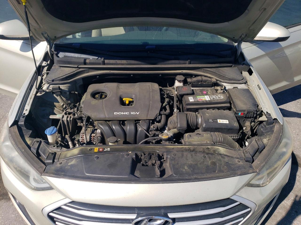 Hyundai ELANTRA Value Edition