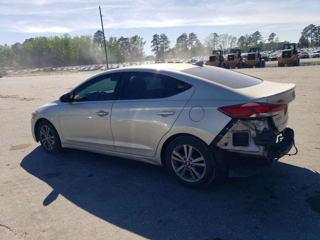 Hyundai ELANTRA Value Edition