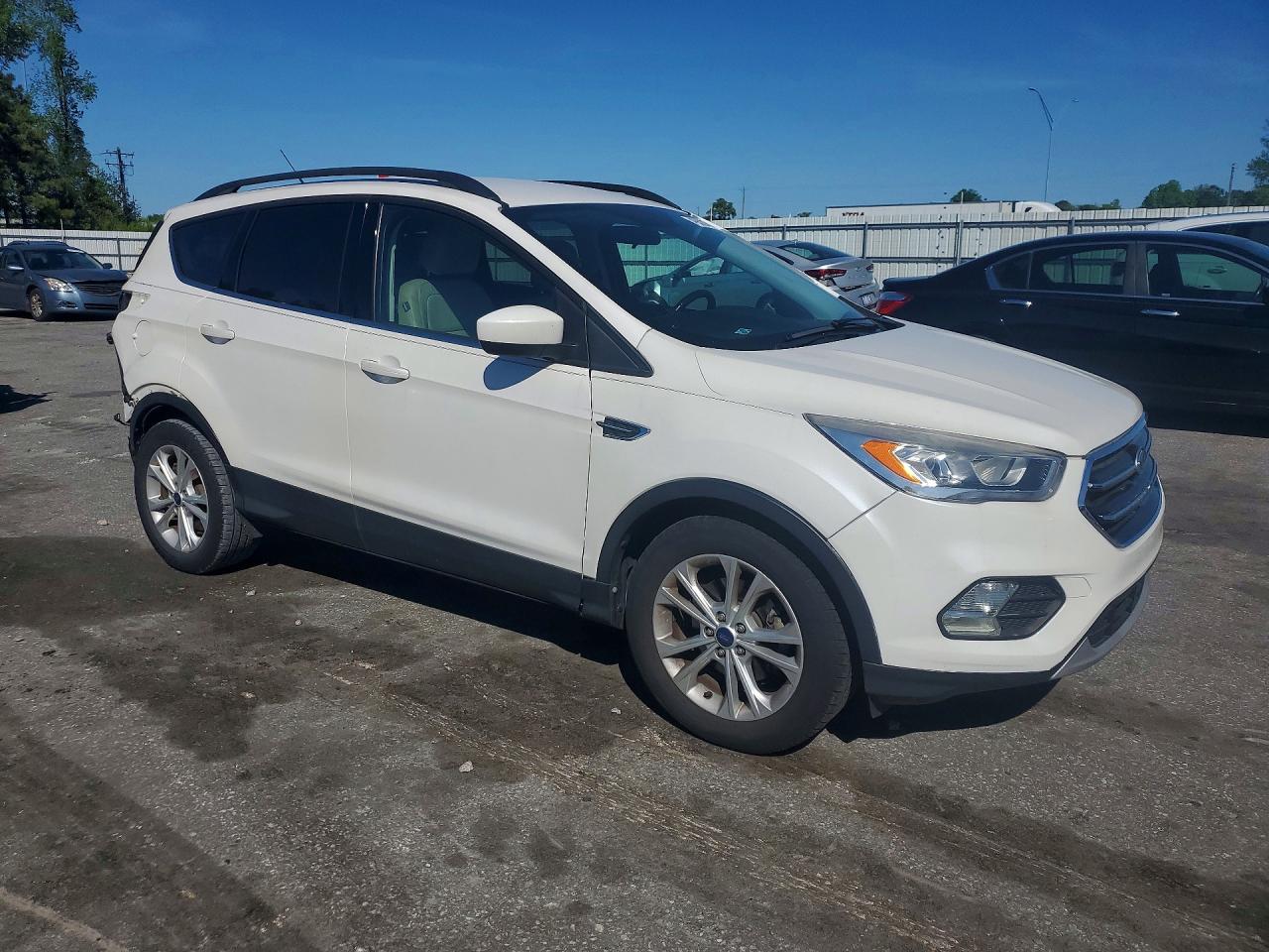 Ford Escape Se
