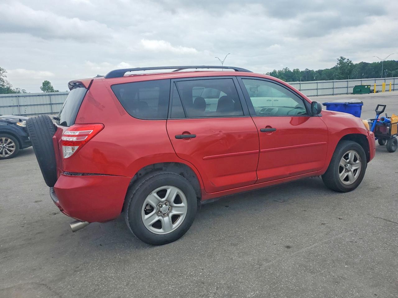 Toyota RAV4 Base