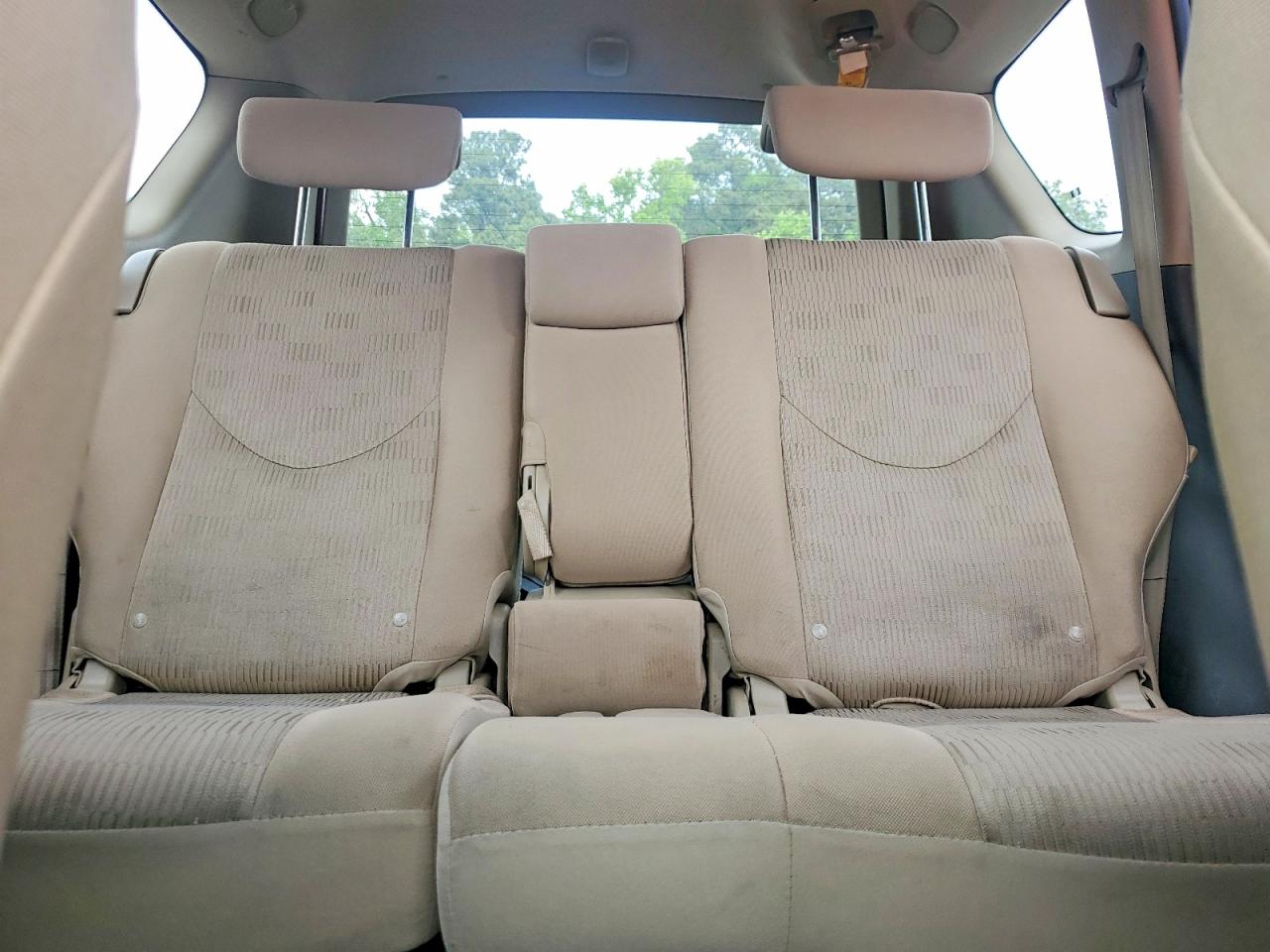 Toyota RAV4 Base