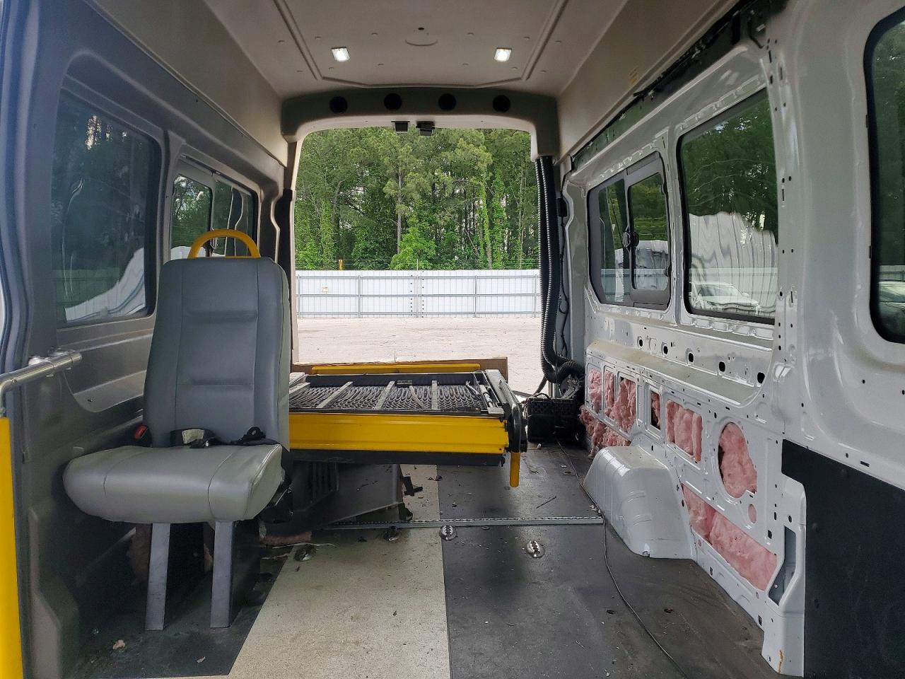 Ford Transit T-350