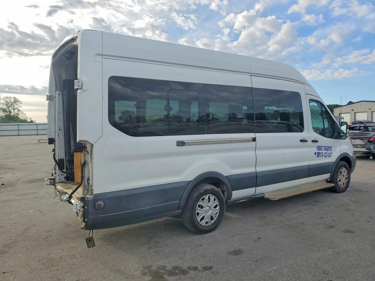 Ford Transit T-350