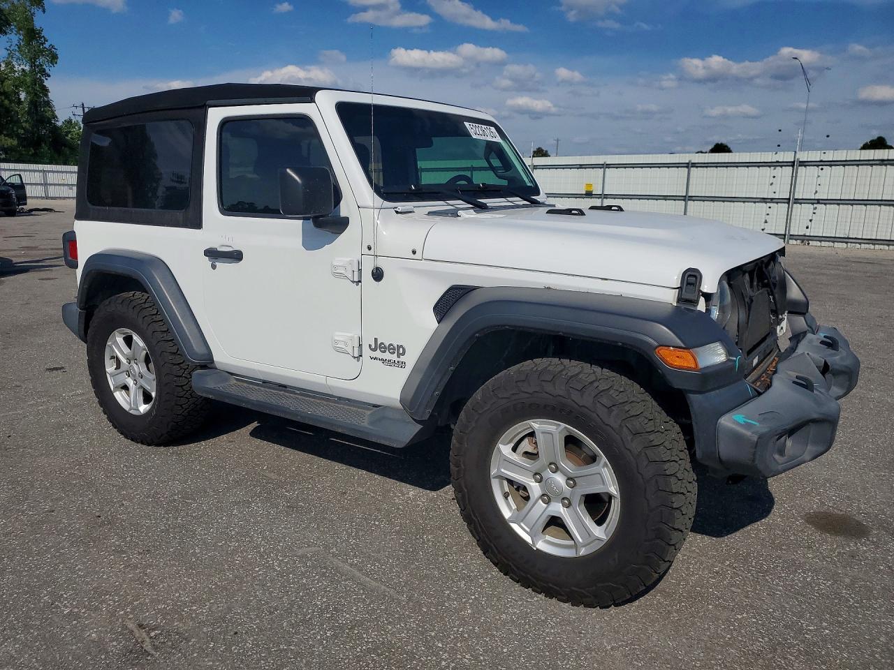 Jeep Wrangler Sport