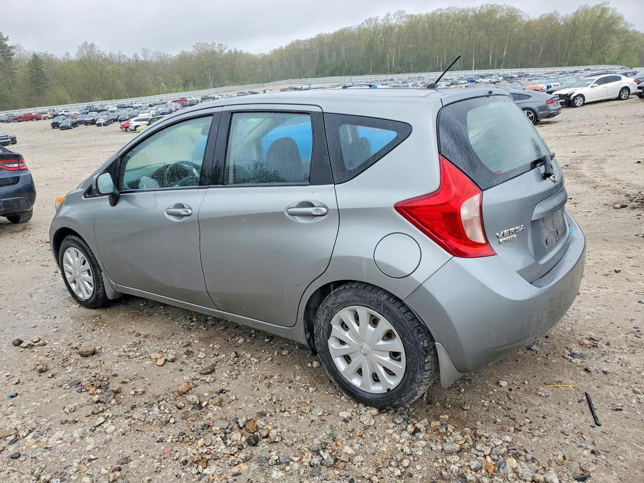 Nissan Versa S Plus