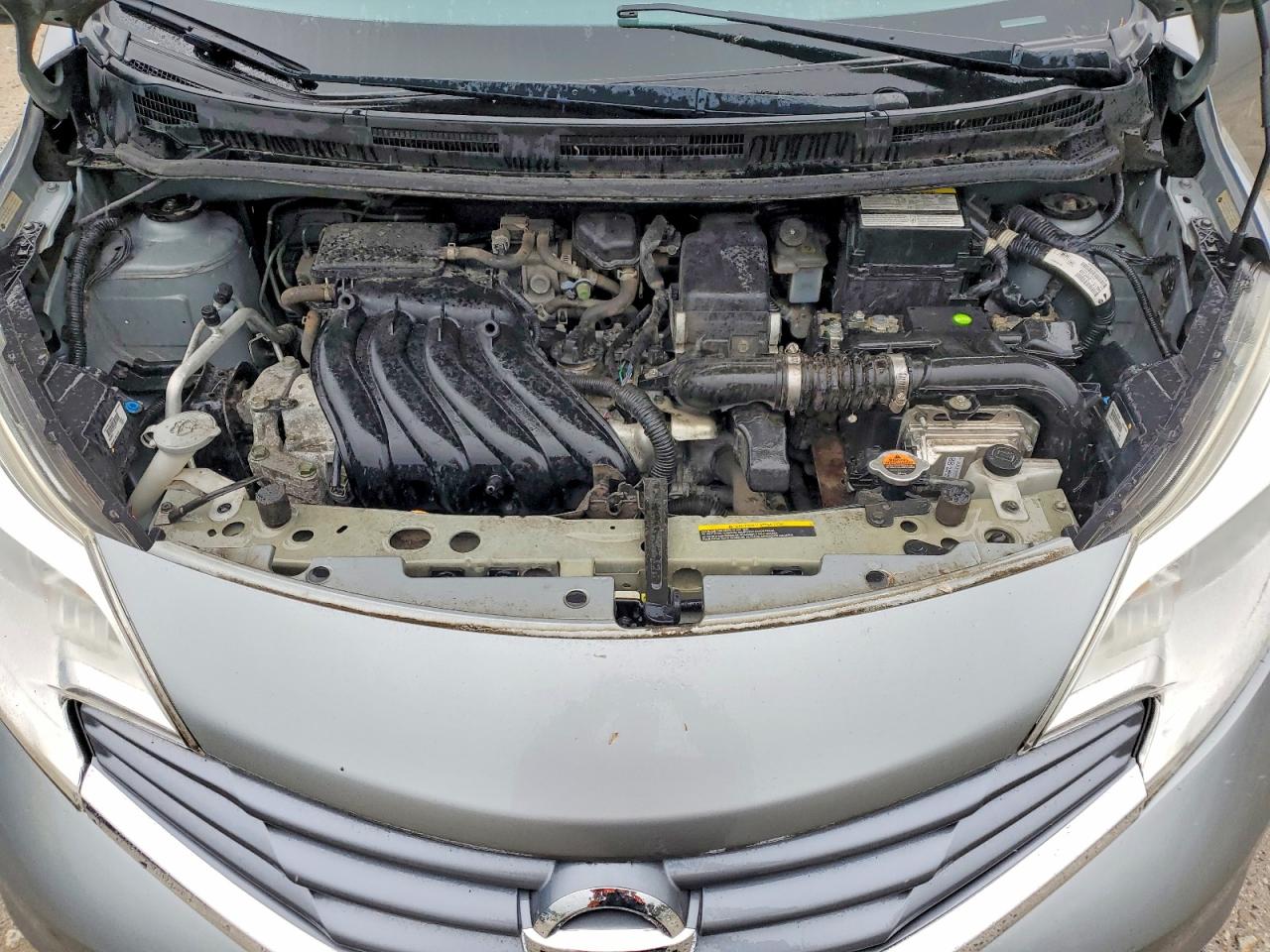 Nissan Versa S Plus