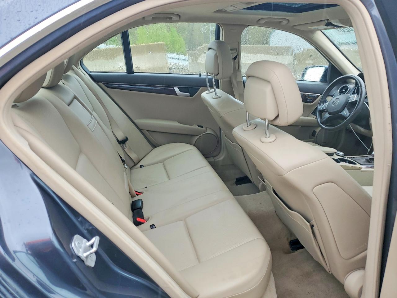 Mercedes-Benz C-Class 300 4matic