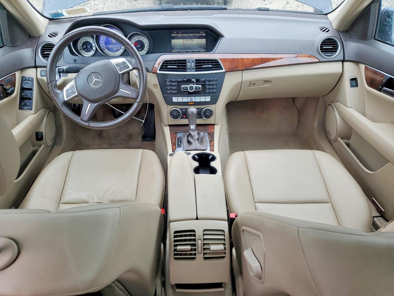 Mercedes-Benz C-Class 300 4matic