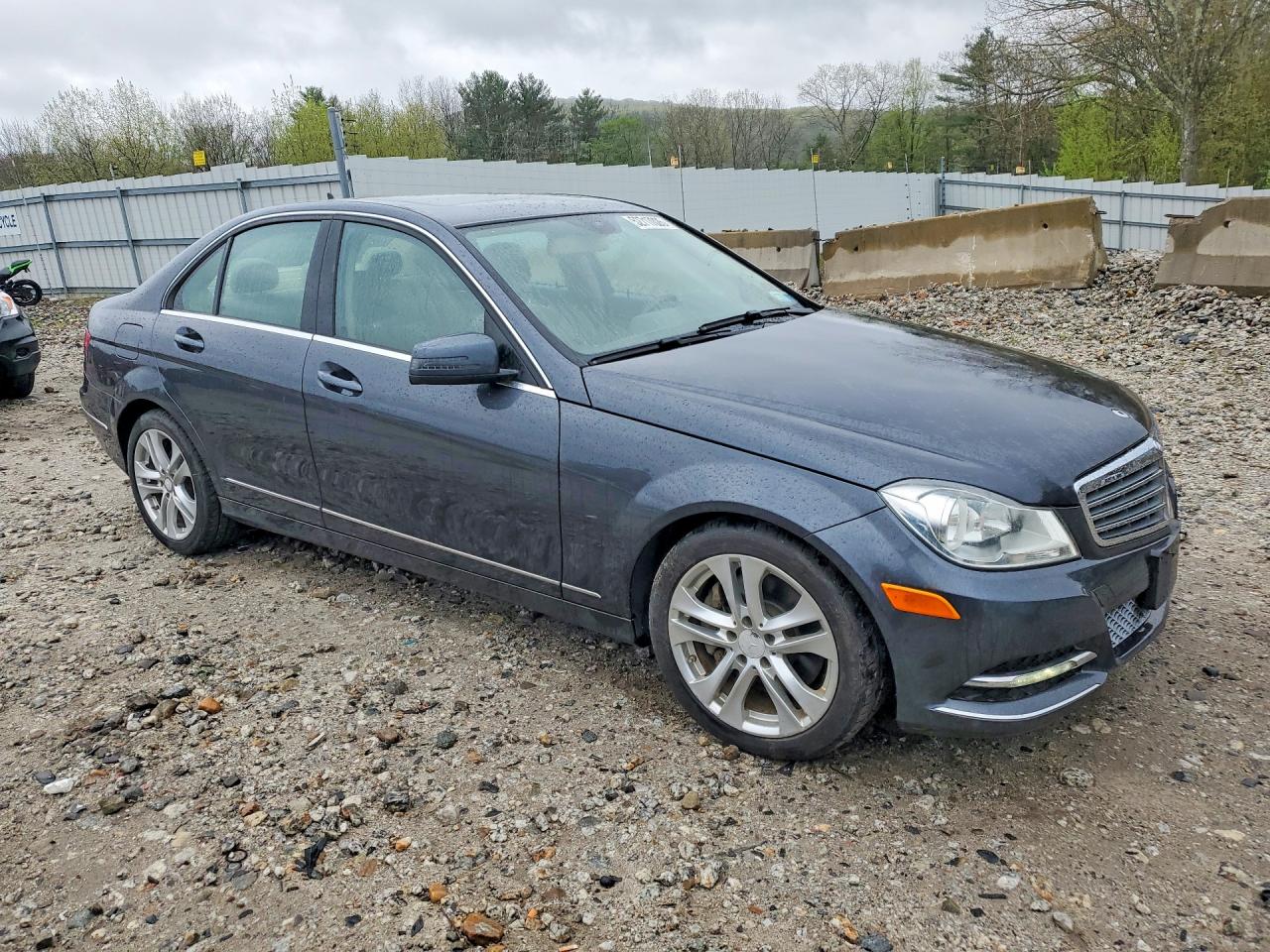 Mercedes-Benz C-Class 300 4matic
