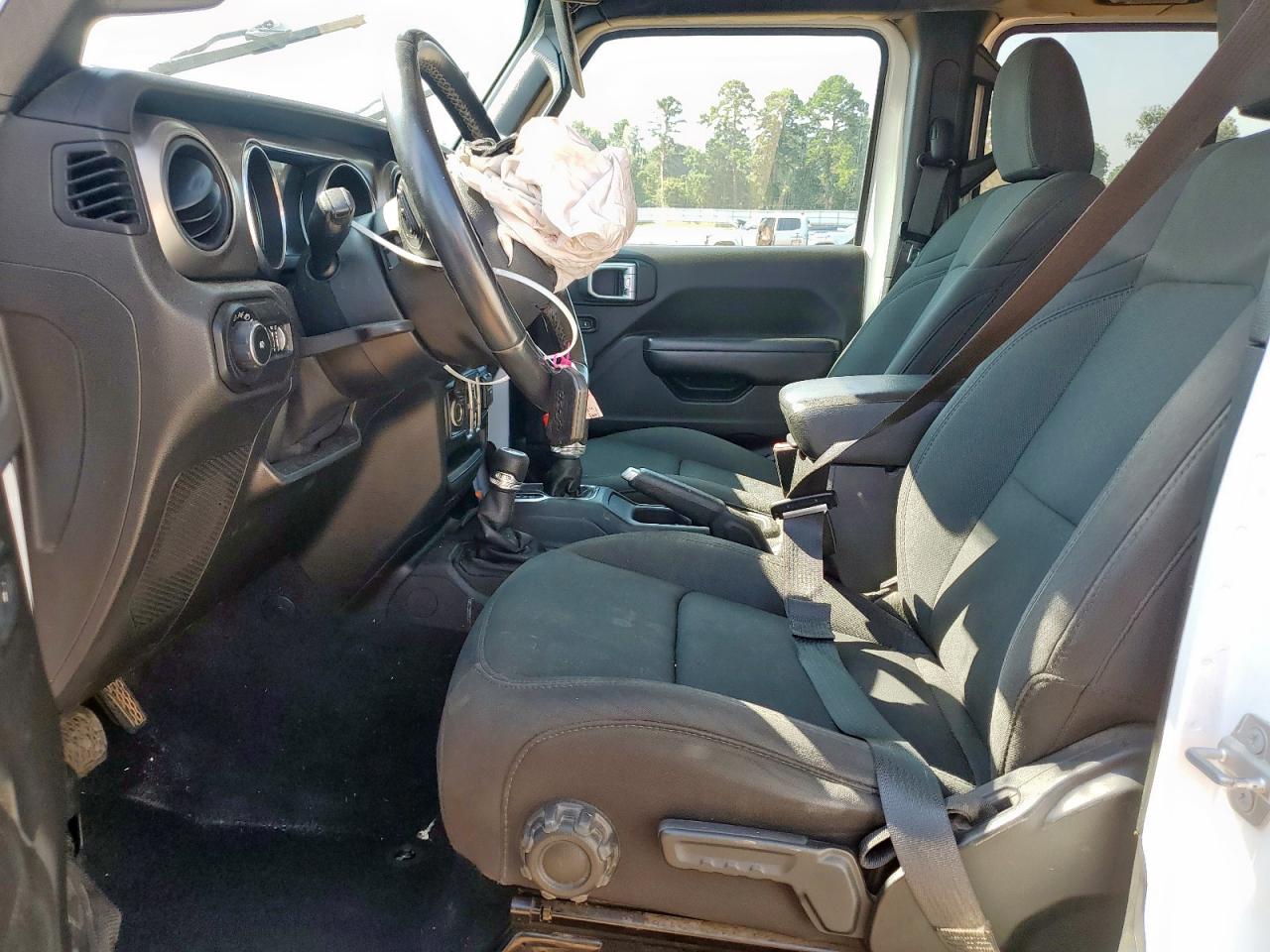 Jeep Wrangler Sport