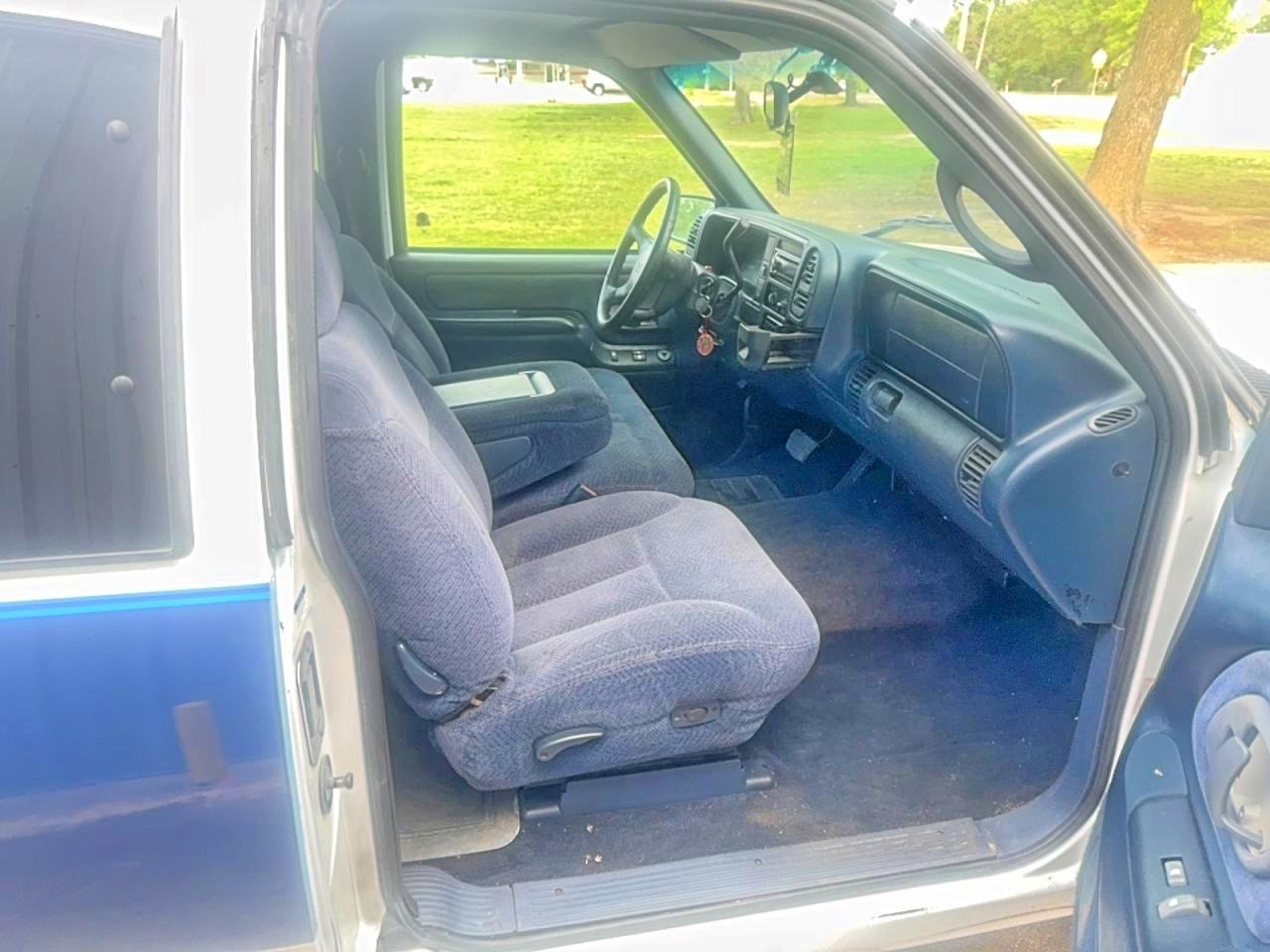 GMC Sierra C1500