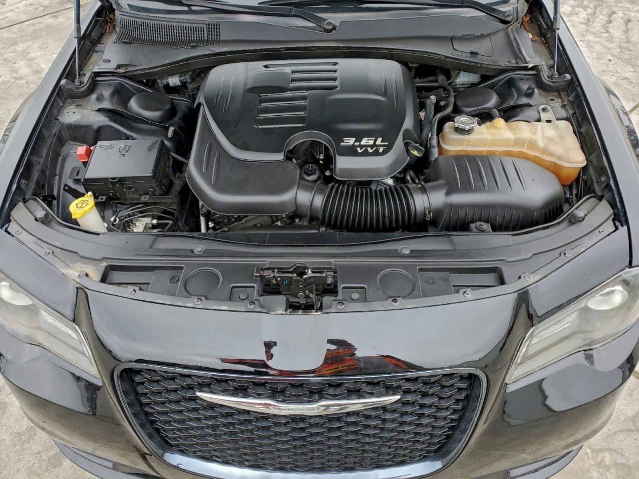 Chrysler 300 S
