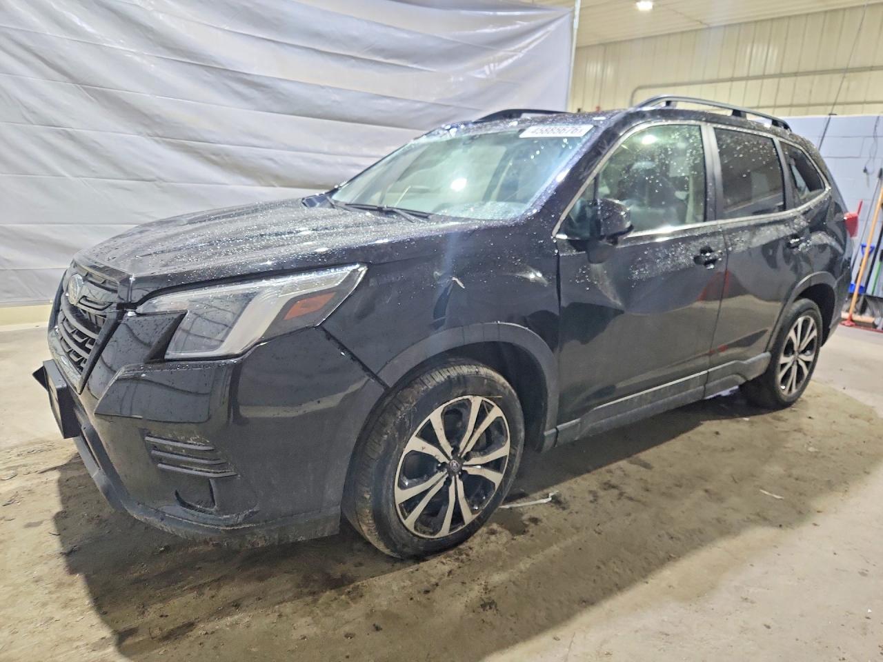 Salvage Subaru Forester Image
