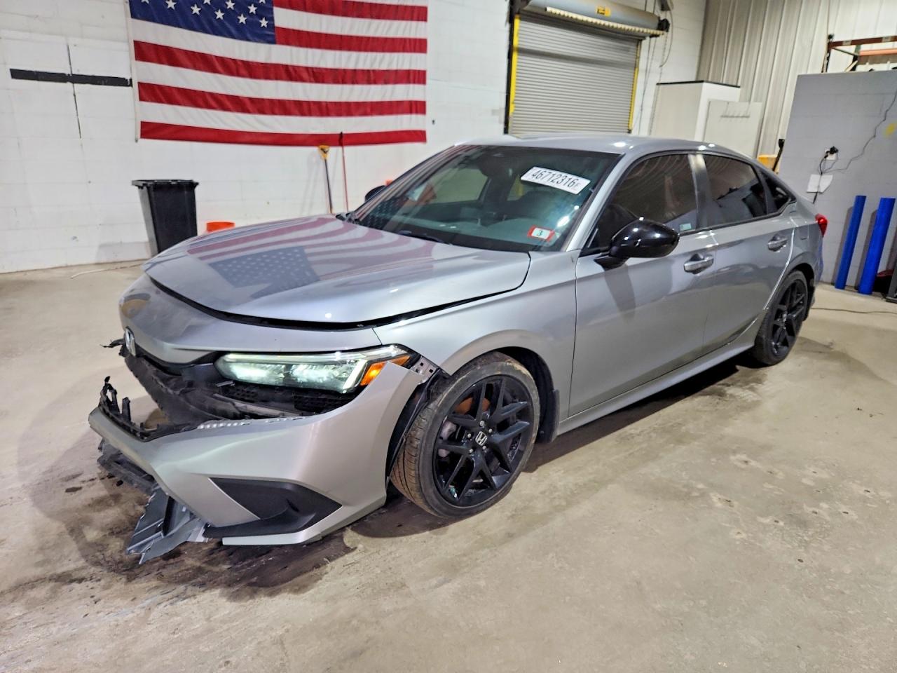 Salvage Honda Civic Image
