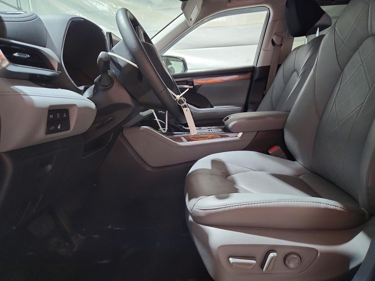 Toyota Highlander Platinum