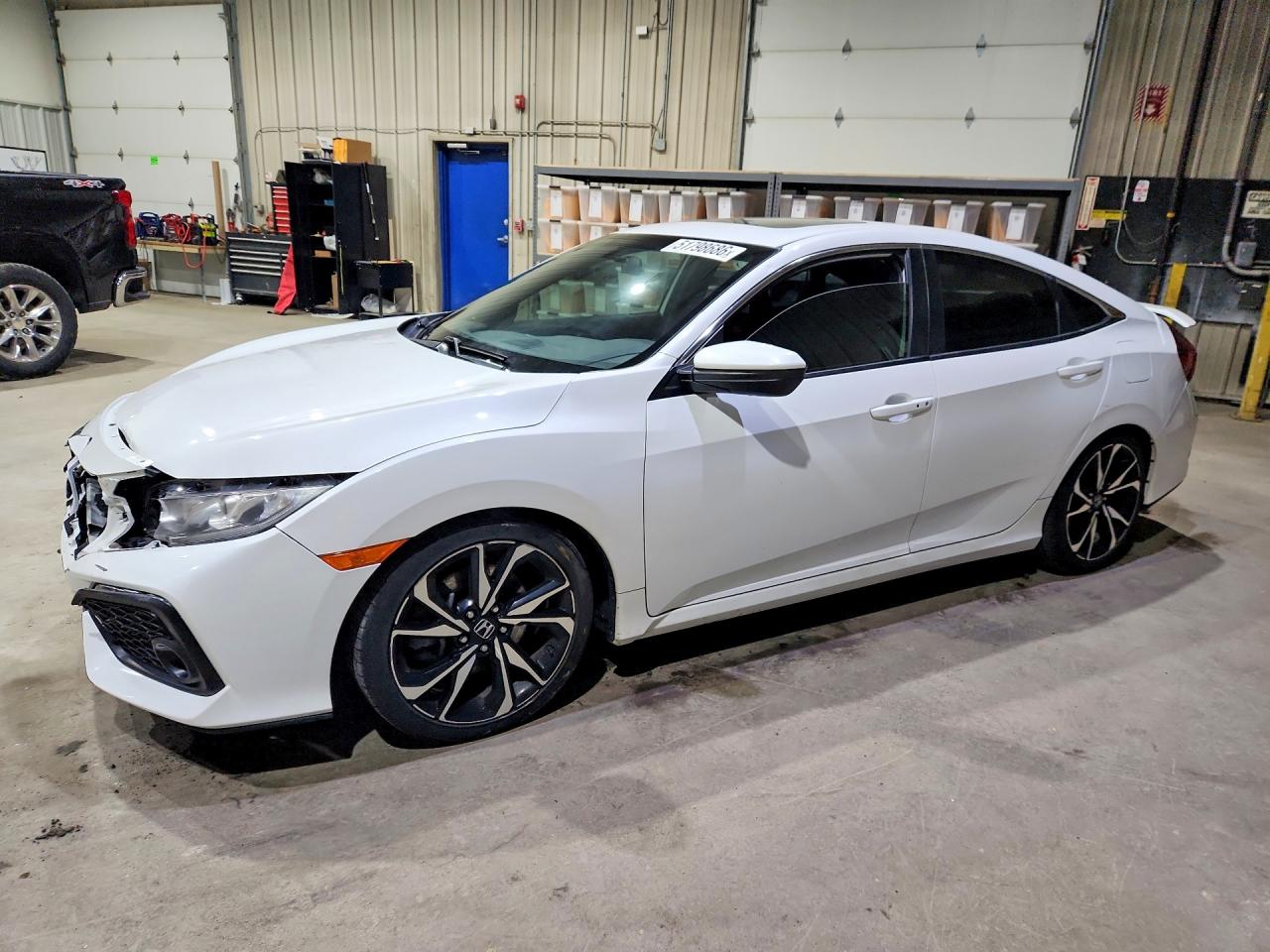 Salvage Honda Civic Image