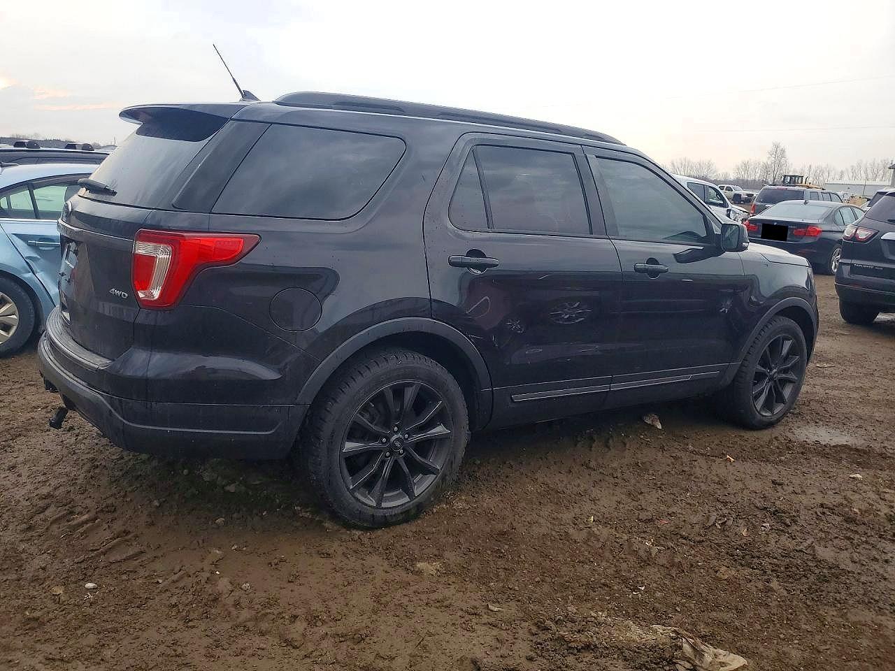 Ford Explorer Xlt