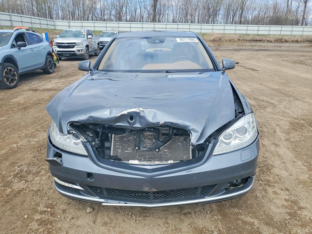 Mercedes-Benz S-Class 550