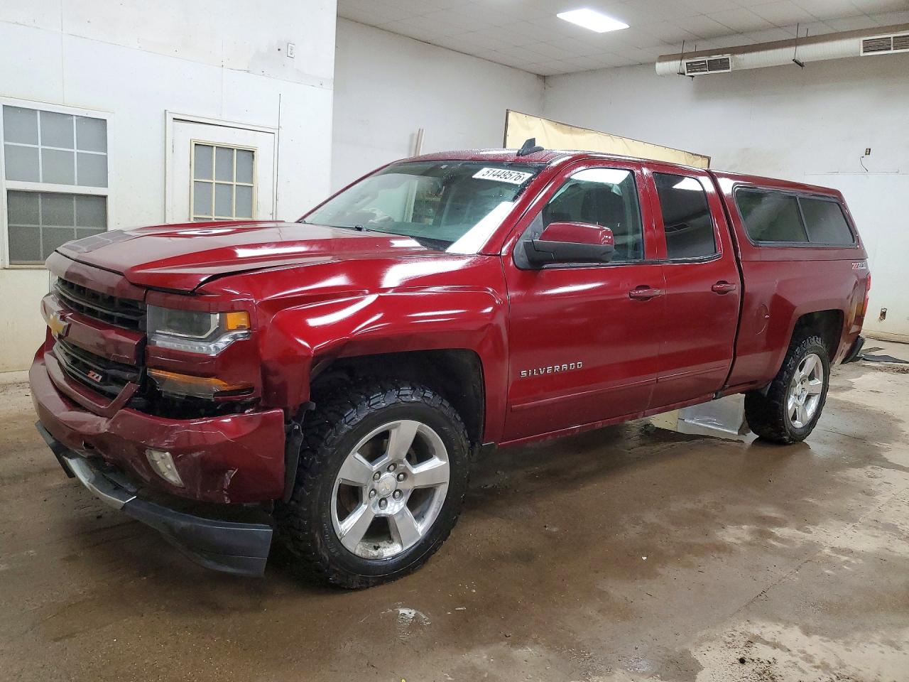 Salvage Chevrolet Silverado Image